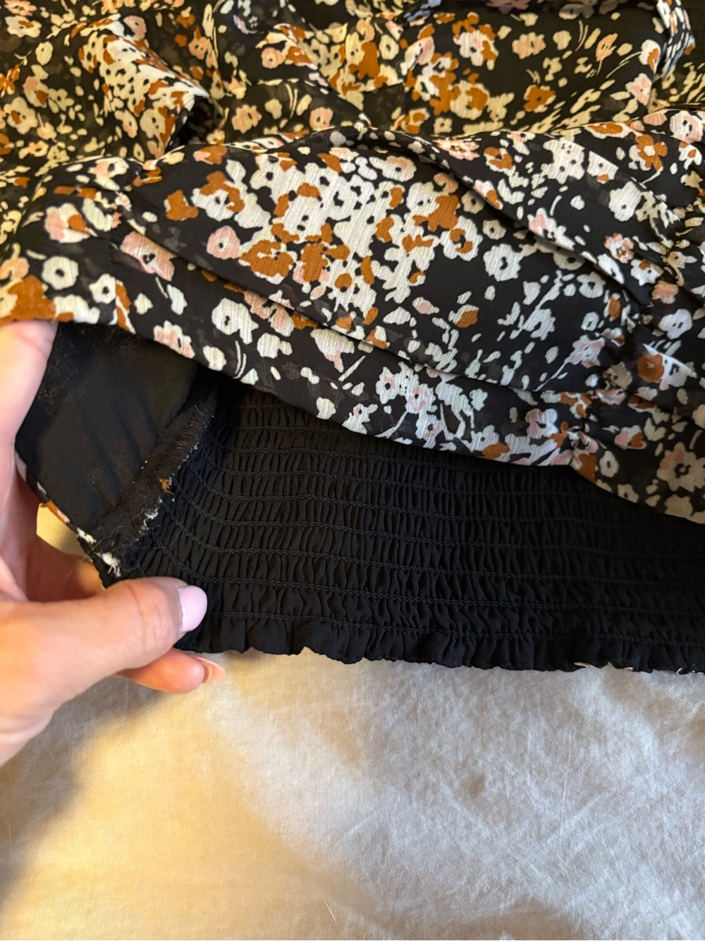 Lulu's Black Floral Square-Neck Puff Sleeve Crop Top - Picture 11 of 16